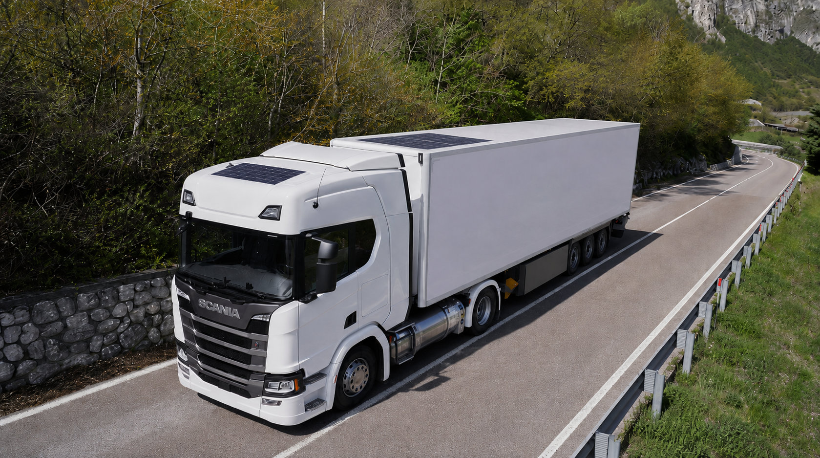 Kenworth heavy-duty truck solar application photo 1