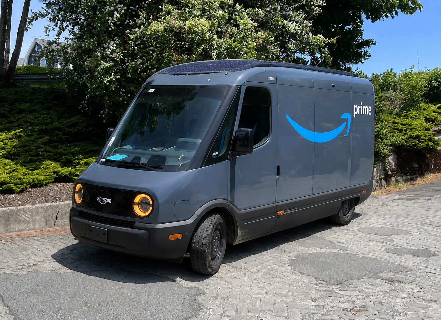 Cargo Vans / Last-Mile Delivery Vans solar application photo 4