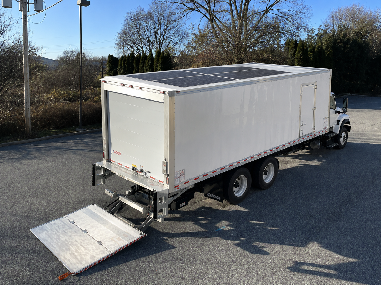 Liftgate Box Trucks solar application photo 10